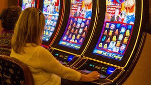 Màn hình Live Casino fun222 – bàn chơi trực tuyến với dealer thật